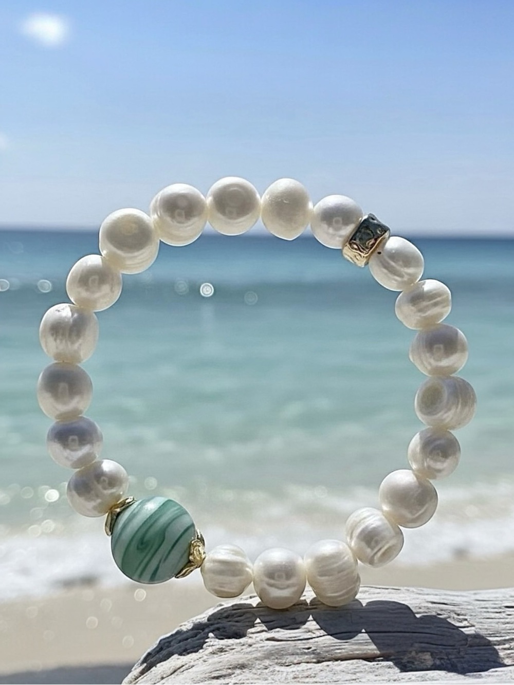 Hand Crafted Coastal Beach Beaded
Pearl Bracelet